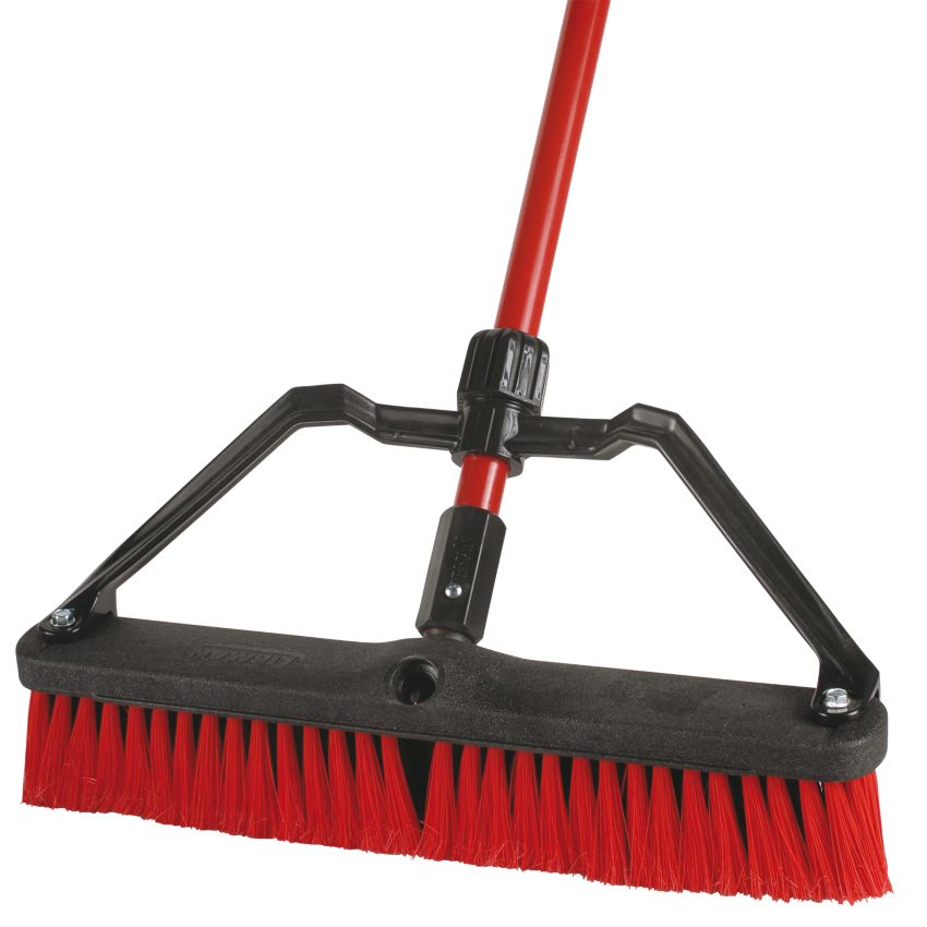 Balai renforcé multisurface